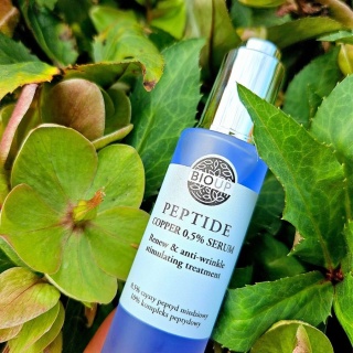 Bioup Odnawiające serum ujędrniające i przeciwzmarszczkowe z czystym peptydem miedziowym 0,5% 30 ml