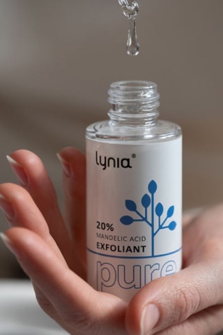 Lynia PURE Peeling z kwasem migdałowym 20%